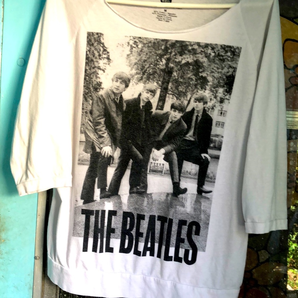 Beatles cropped shirt